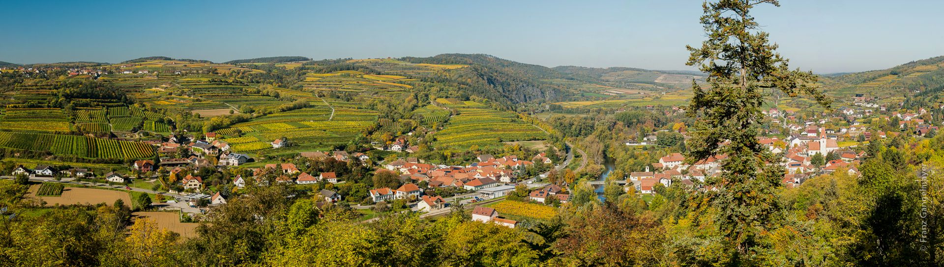 schlossberg-ruine-schoenbergblick-cfranz-gangelmayer