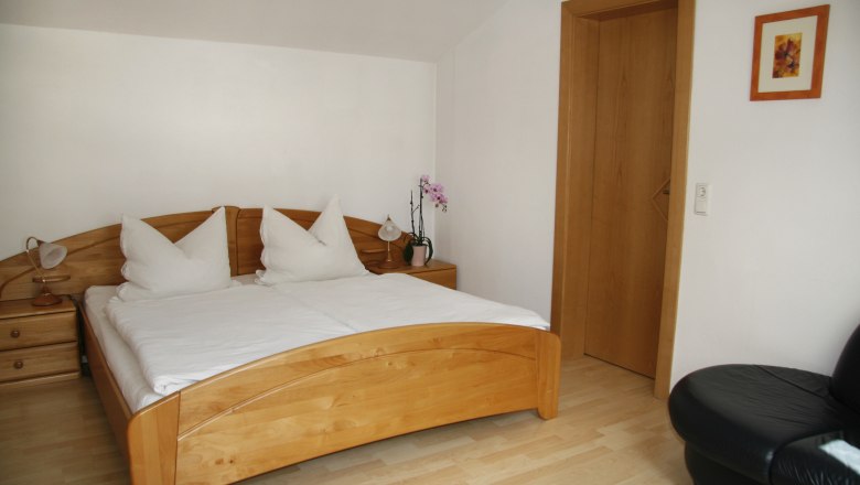 Ferienwohnung Schlafraum 2, &copy; Bioweinbau Strom