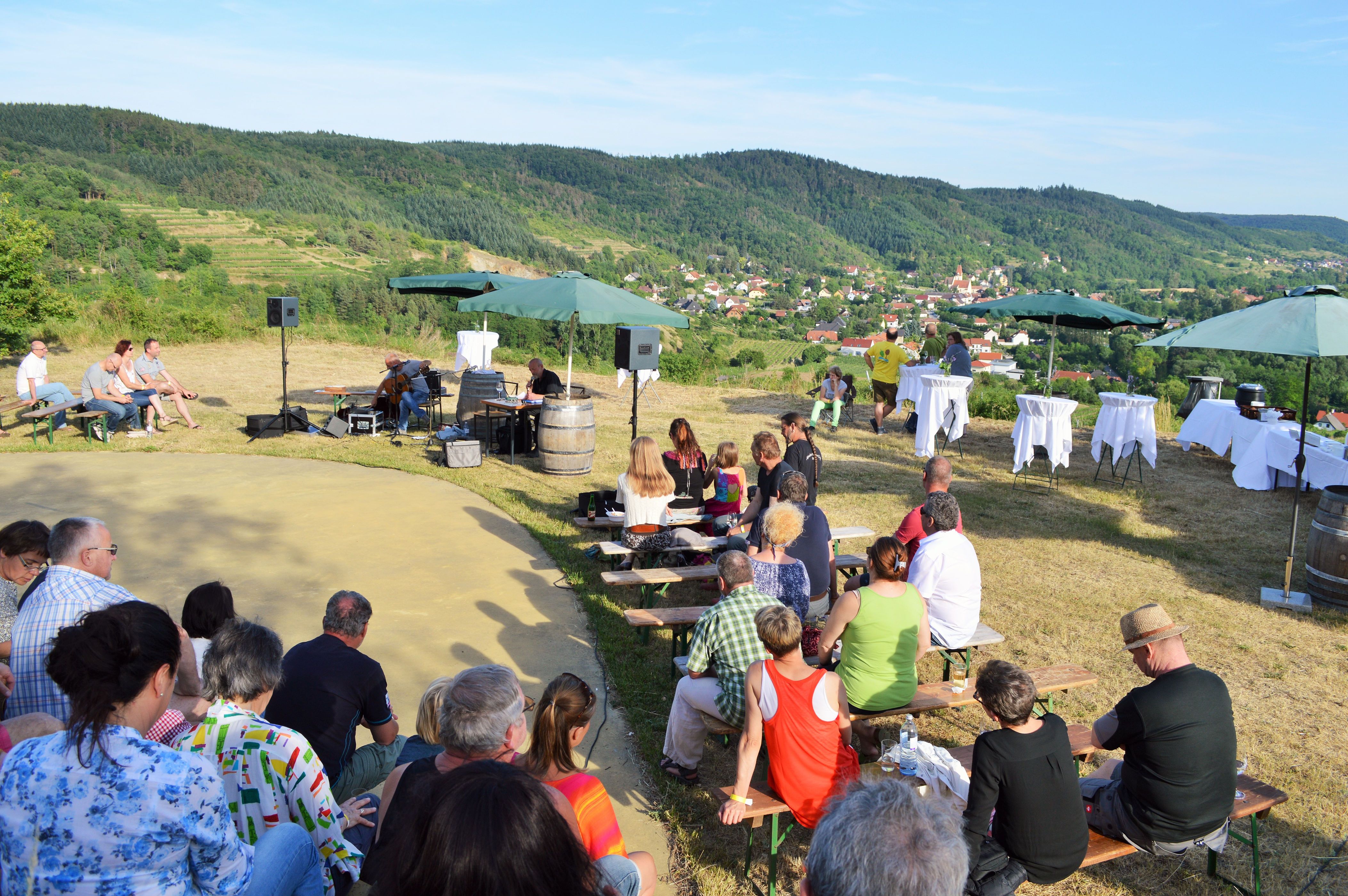 Zuschauer genießen die Stimmung